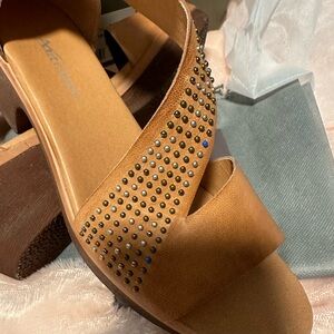 All LEATHER Ladies Antelope Shoes. Size 40 or 9NEW in Box